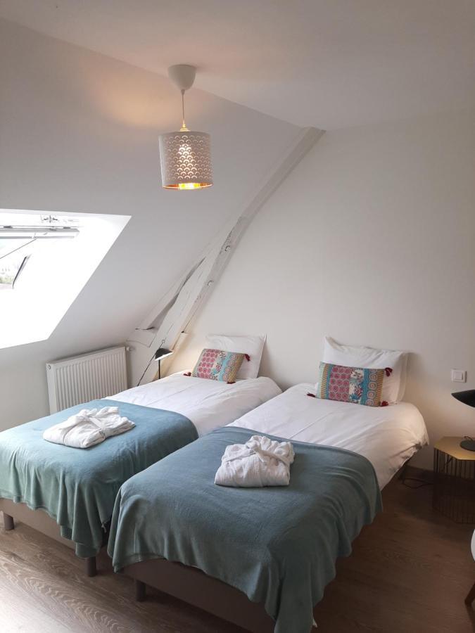 Le Feneau Maison D'Hotes Creuzier-le-Neuf ภายนอก รูปภาพ